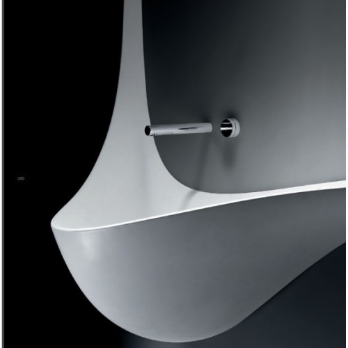 Wing es un lavabo de pared de Falper con luz | Terracerámica
