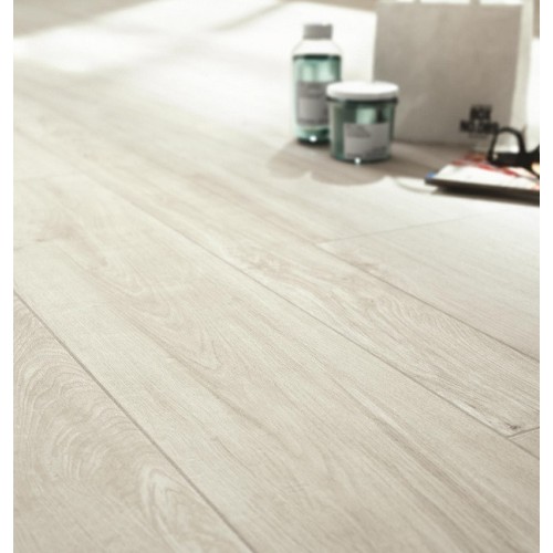 Woodliving es un porcelánico imitación madera de Ragno | Terracerámica