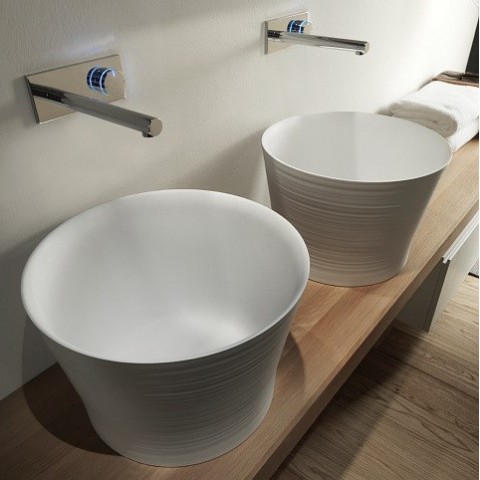 Handmade es un lavabo sobre enciemera de Falper | Terracerámica