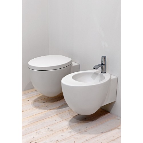 Le Giare es un bidet suspendido de la marca Cielo | Terracerámica