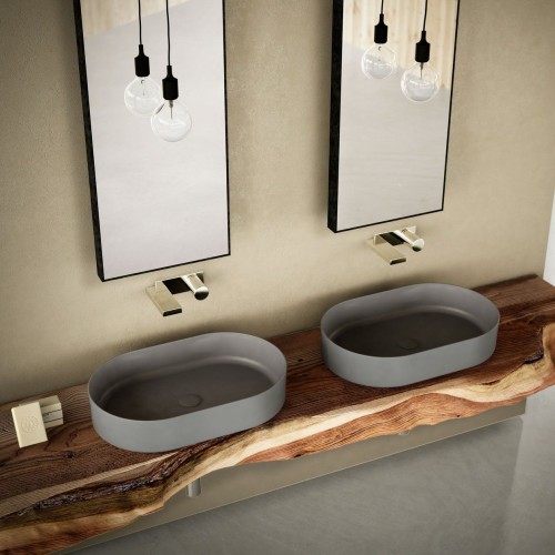 Shui es un lavabo oval de colores de la marca Cielo | Terracerámica