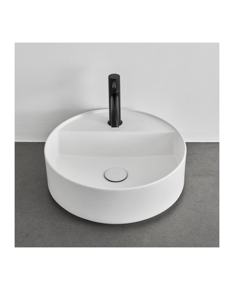 Shui Comfort es un lavabo redondo de colores de Cielo | Terracerámica Shui Comfort es un lavabo redondo de colores de Cielo | Terracerámica