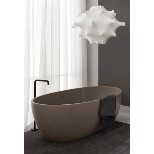 Shui Comfort es una bañera exenta de colores de Cielo | Terracerámica