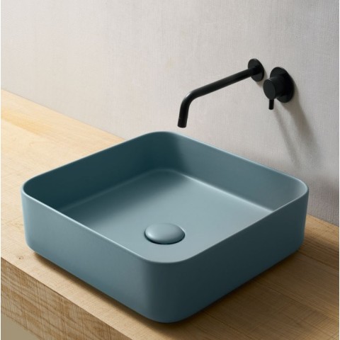 Shui Comfort es un lavabo de porcelana en colores | Terracerámica