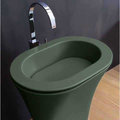Amedeo es un lavabo con pedestal en colores de Cielo | Terracerámica