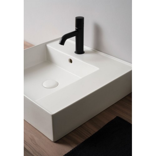 Enjoy es un lavabo rectangular en colores de Cielo | Terracerámica