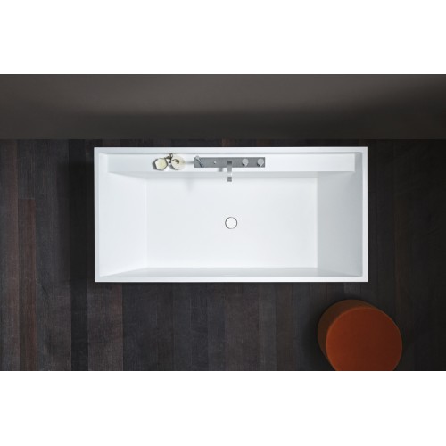 Bañera exenta marca NIC, modelo Pool Maxi | Terraceramica