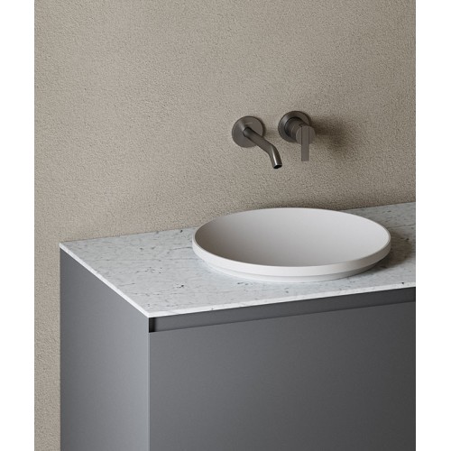 Arc es un lavabo semi-encastrado de Inbani | Terracerámica