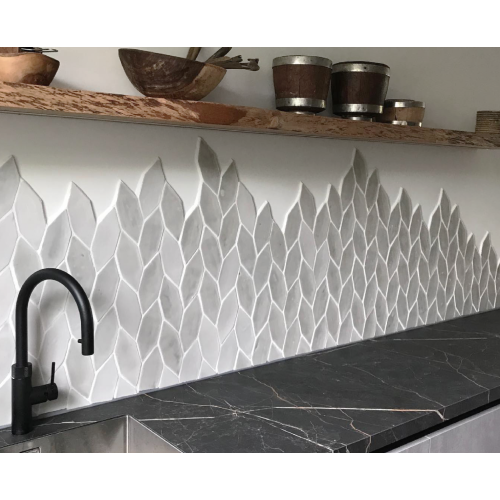 Essenza es un azulejo en terracota esmaltada handmade | Terracerámica