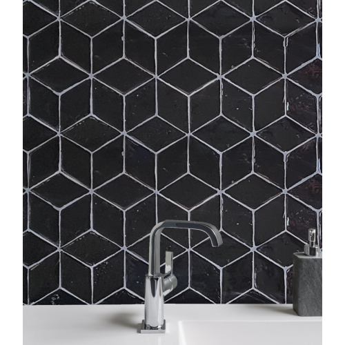 Diamond es un azulejo en terracota esmaltada handmade | Terracerámica
