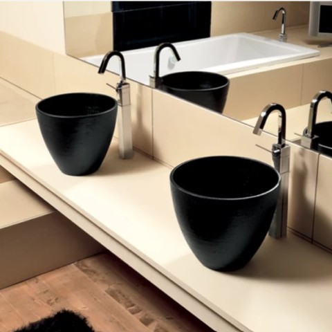 Cono Natural de Terzofoco es un lavabo sobre encimera | Terracerámica