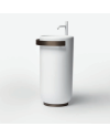 Homey es un lavabo freestanding con toallero de Falper | Terracerámica